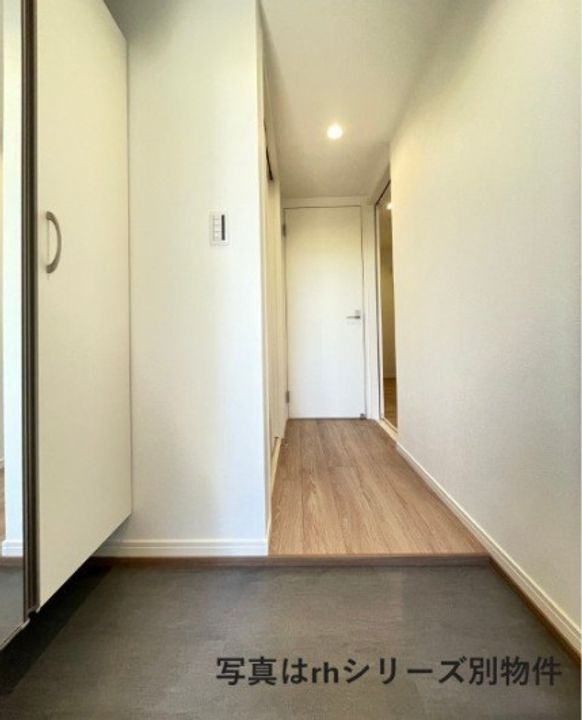 仮)robothome唐原Ⅱ201の玄関