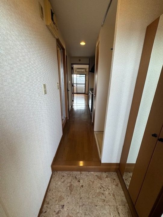 ヴィラ21304の玄関