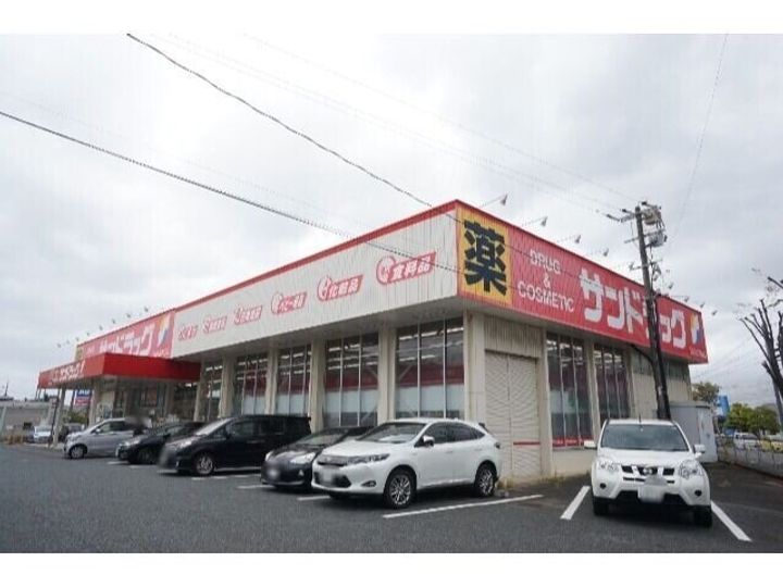 GRAND REVEの周辺