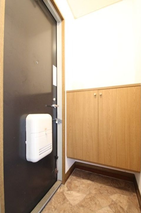 リベール春日 A棟の玄関