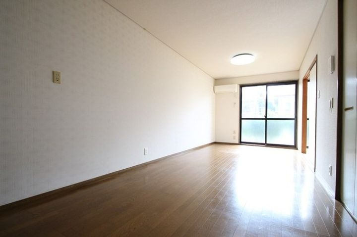 リベール春日 A棟の内装