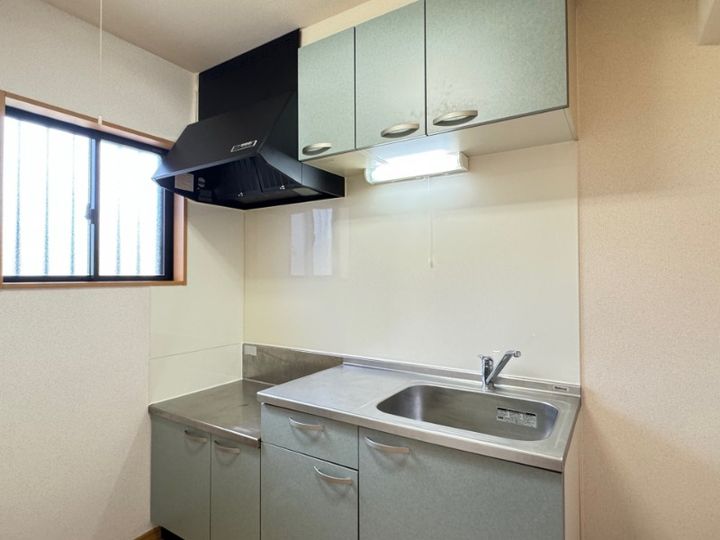 福岡県宗像市三郎丸1丁目(アパート)の賃貸物件のキッチン