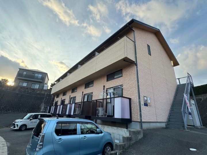 福岡県宗像市三郎丸1丁目(アパート)の賃貸物件の外観