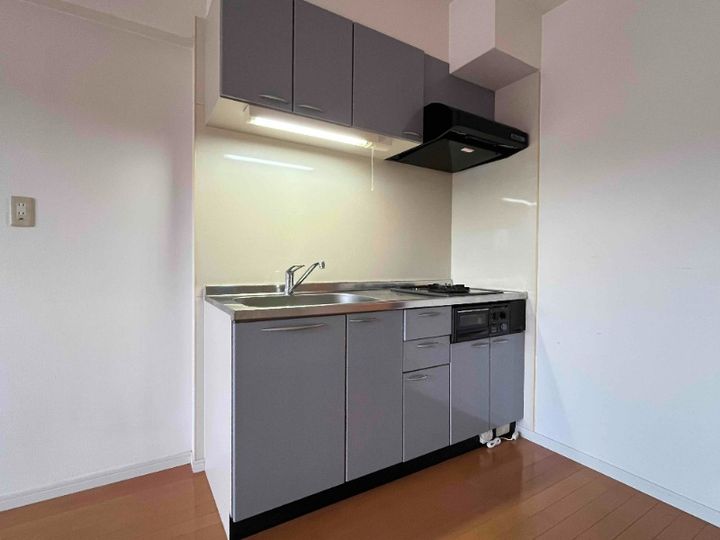 福岡県宗像市自由ヶ丘11丁目(マンション)の賃貸物件303のキッチン