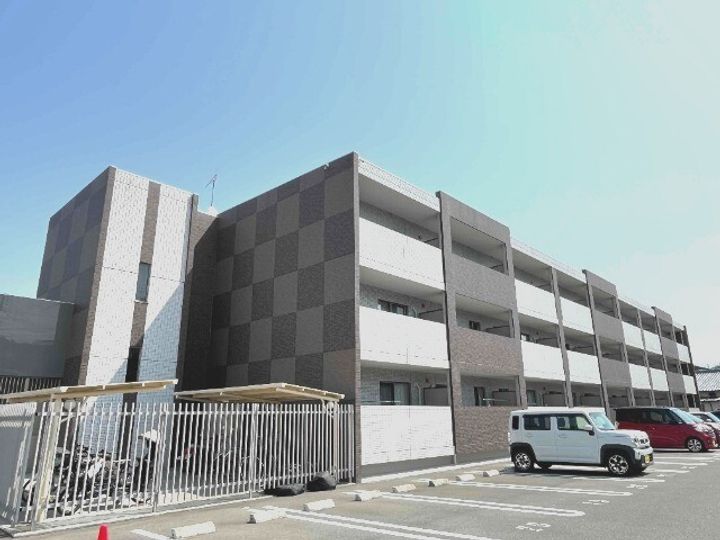 パシオンクレシア202の外観