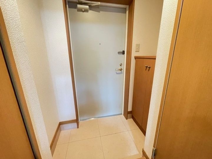 福岡県宗像市自由ヶ丘2丁目(マンション)の賃貸物件212の玄関
