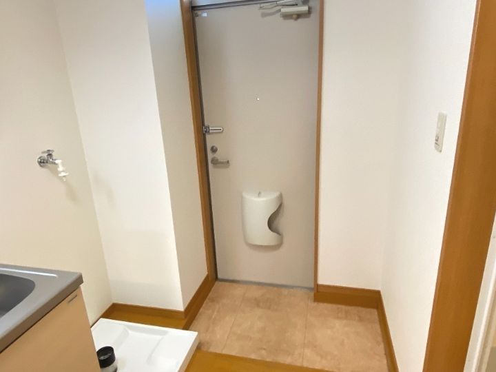 福岡県宗像市宮田2丁目(アパート)の賃貸物件205の玄関