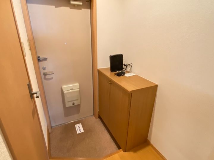 福岡県宗像市日の里1丁目(アパート)の賃貸物件203の玄関