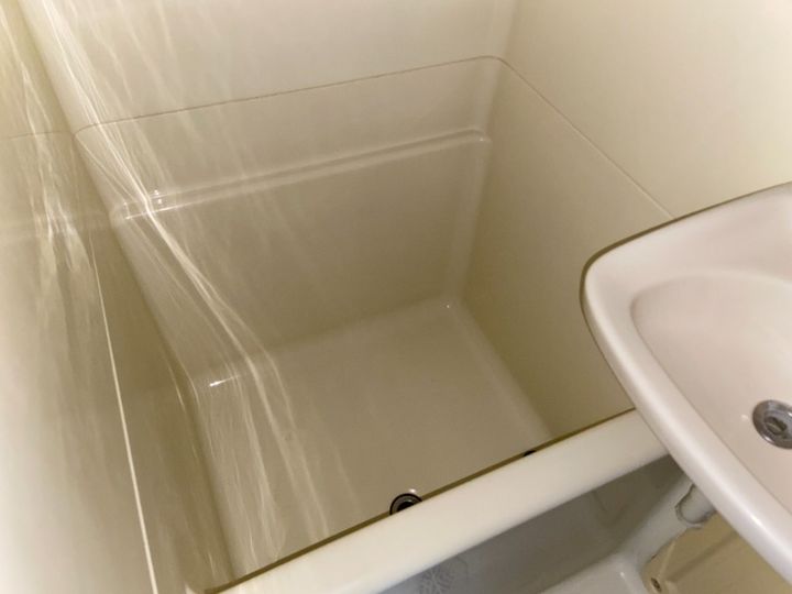 福岡県宗像市石丸1丁目(アパート)の賃貸物件202の風呂