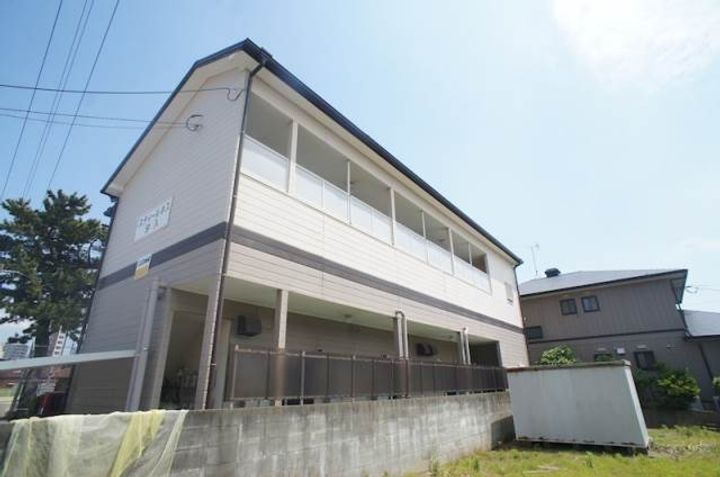 スティールネス汐入102の外観