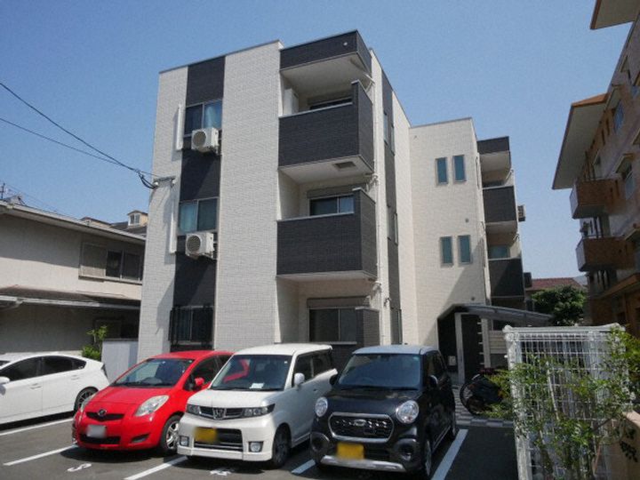 博多小町Ⅱの外観