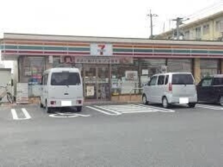 グランド ソレイユ104の周辺