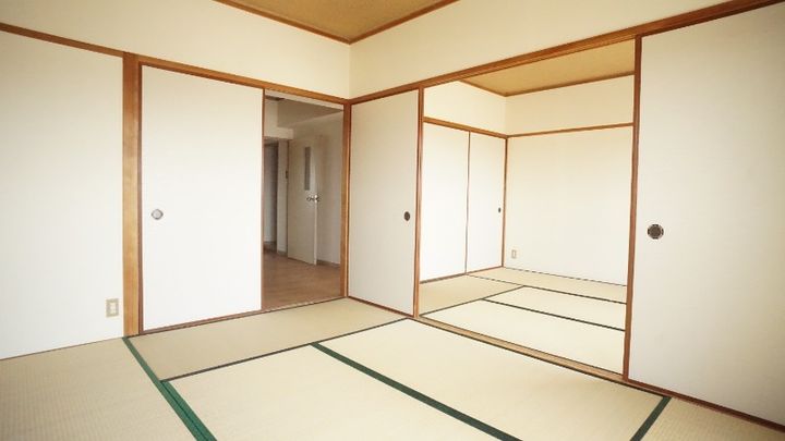 ロイヤルメゾン605の内装