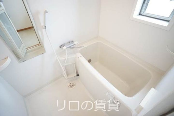 カーサベローナⅡA102の風呂
