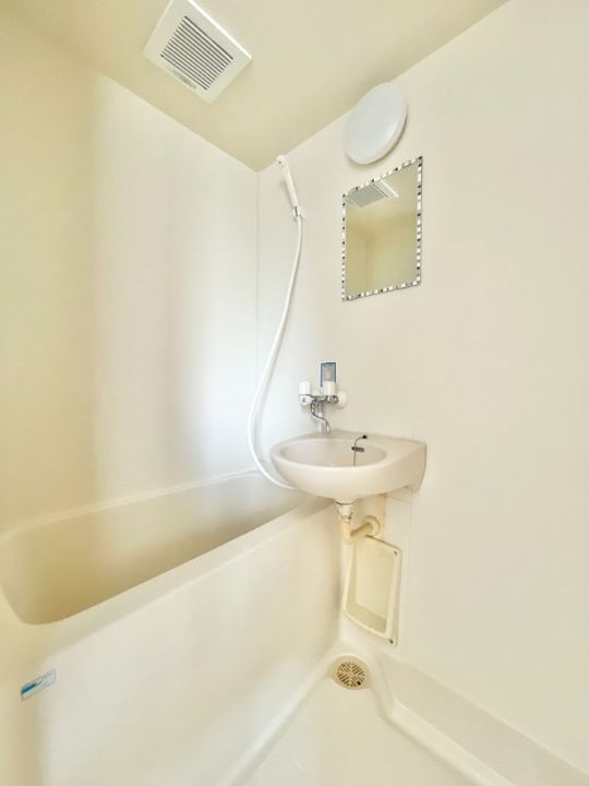 サクセスホワイト201の風呂