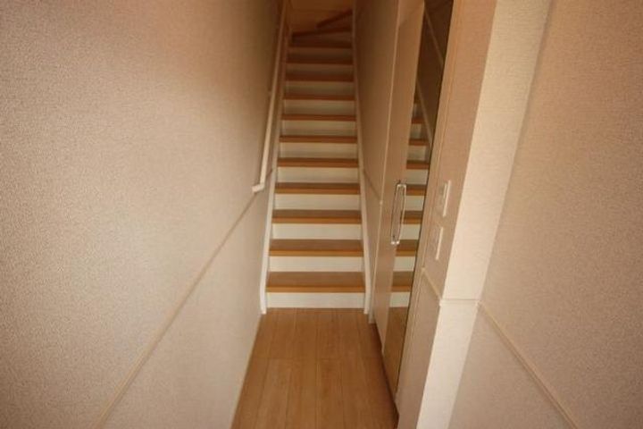 ブローテ松岡Cの玄関