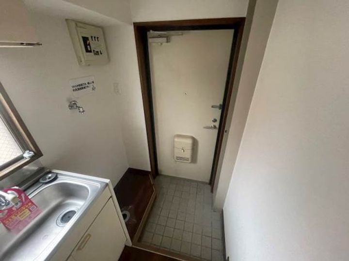 福岡県北九州市八幡西区西王子町(マンション)の賃貸物件403の玄関