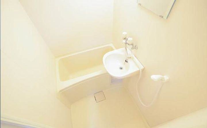 福岡県中間市中間3丁目(アパート)の賃貸物件205の風呂