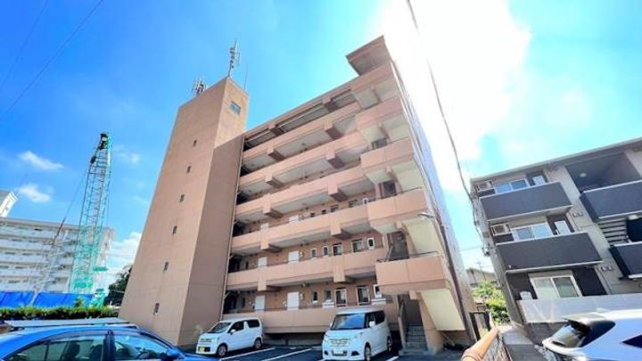 福岡県北九州市八幡西区東折尾町(マンション)の賃貸物件302の外観