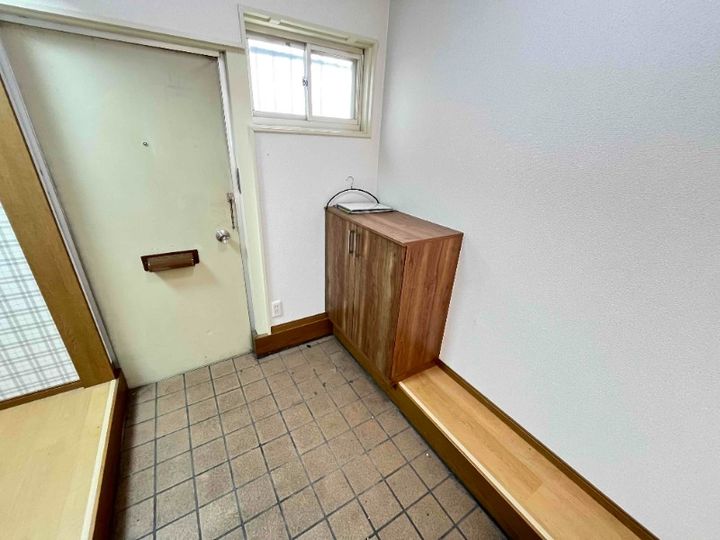 福岡県北九州市八幡西区大浦1丁目(アパート)の賃貸物件101の玄関