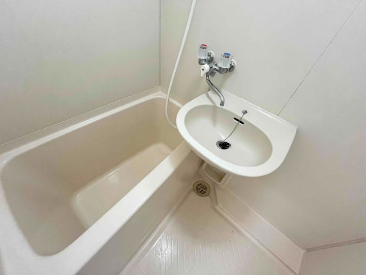 福岡県北九州市八幡西区岡田町(マンション)の賃貸物件501の風呂