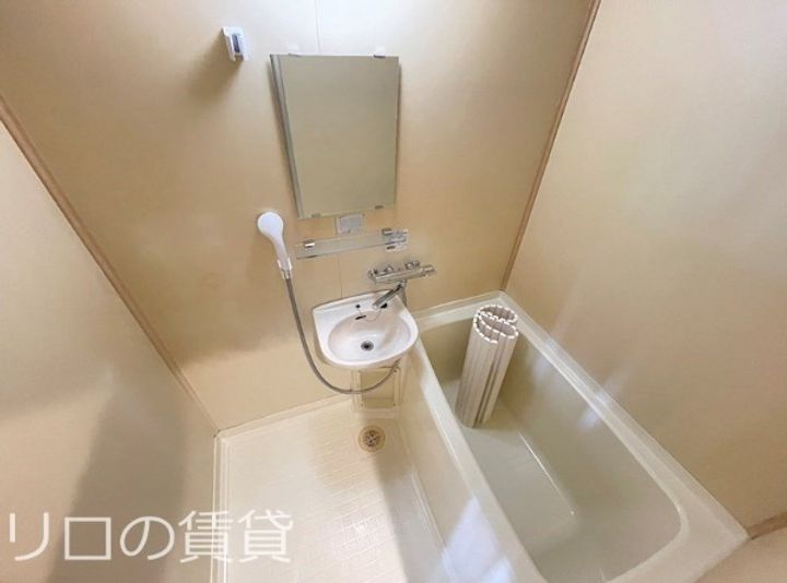 福岡県北九州市八幡西区萩原3丁目(アパート)の賃貸物件202の風呂