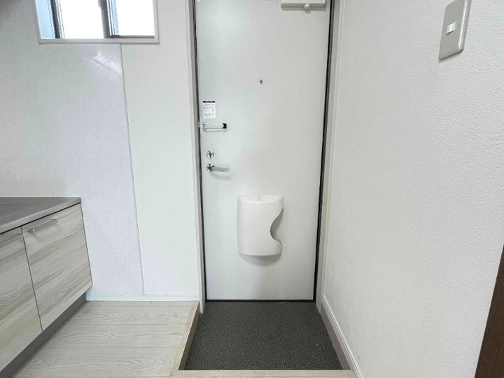 福岡県遠賀郡芦屋町高浜町(アパート)の賃貸物件205の玄関