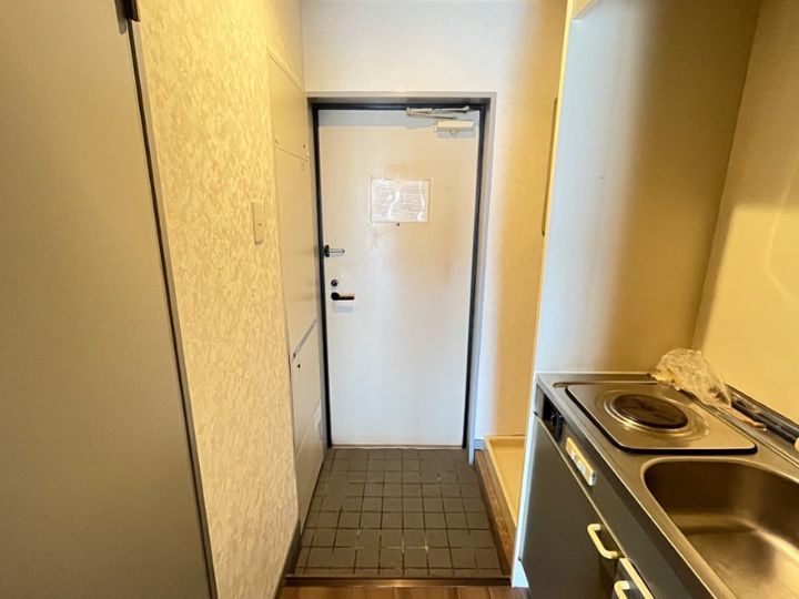 ヒッポエイト411の玄関