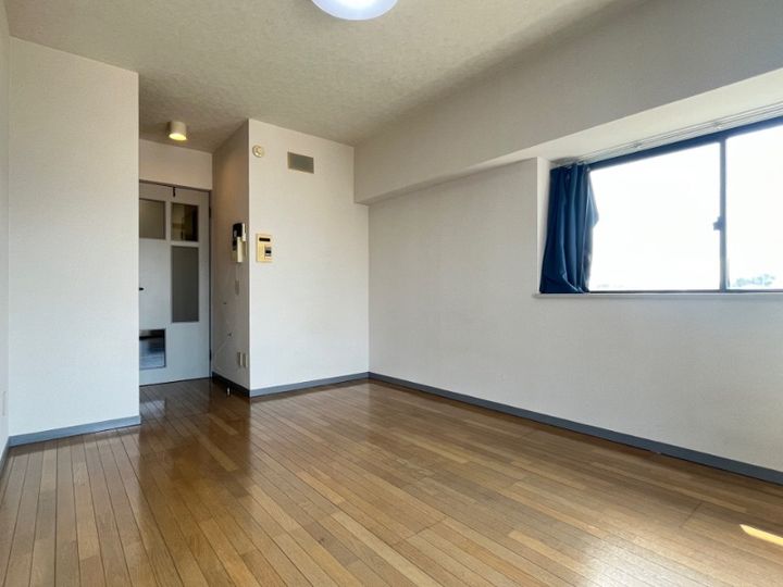 ヒッポエイト411の内装