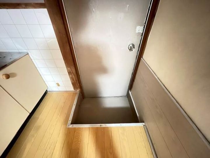 福岡県福岡市東区和白丘2丁目(アパート)の賃貸物件111の玄関
