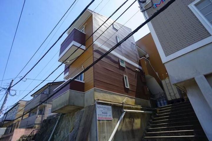 ラフィーネ香椎参道Aの外観