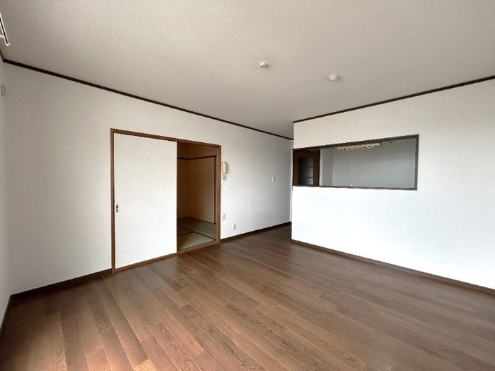 福岡県福岡市東区三苫6丁目の賃貸マンションの内装