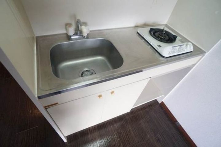 セレス香住ヶ丘Ⅲ106のキッチン