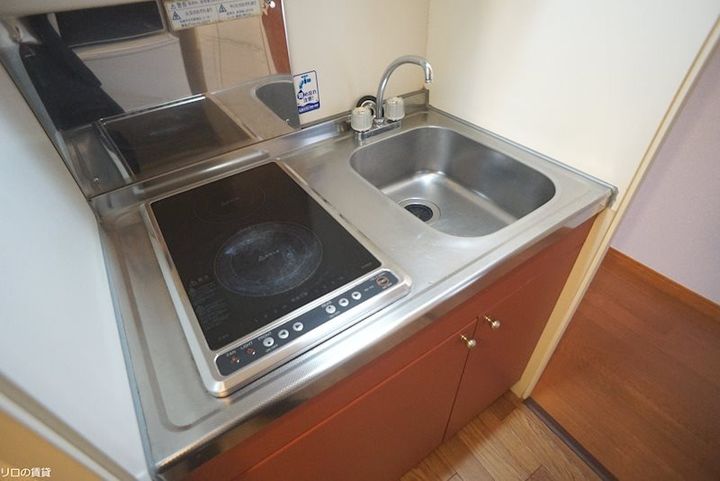 福岡県福岡市東区香椎2丁目(アパート)の賃貸物件103のキッチン