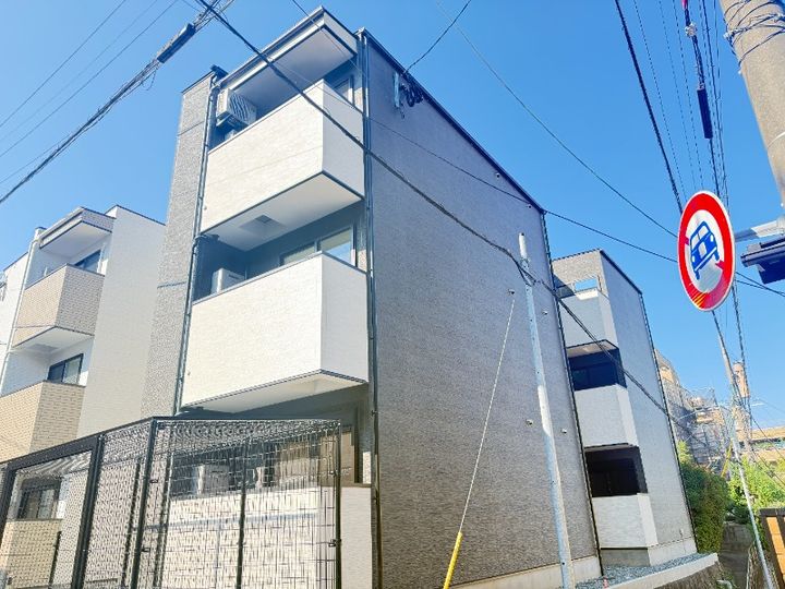 Shomia Hills301の外観