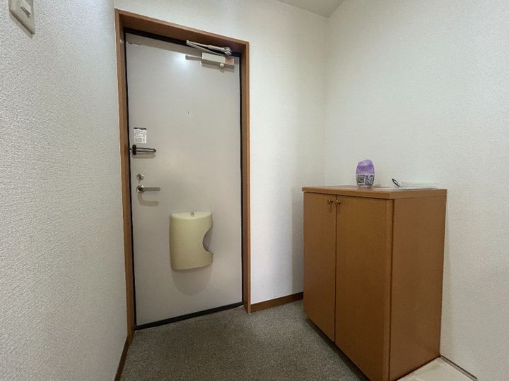 福岡県福岡市東区和白丘4丁目(アパート)の賃貸物件207の玄関