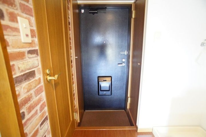 福岡県福岡市東区松香台1丁目(マンション)の賃貸物件501の玄関