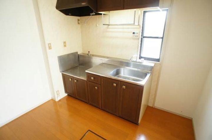 福岡県福岡市東区香椎駅東1丁目(アパート)の賃貸物件201のキッチン