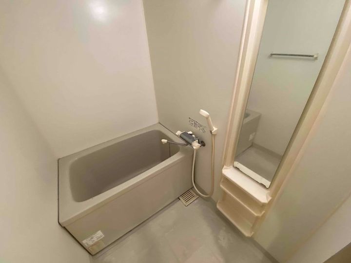 福岡県北九州市小倉北区竪町1丁目(マンション)の賃貸物件803の風呂