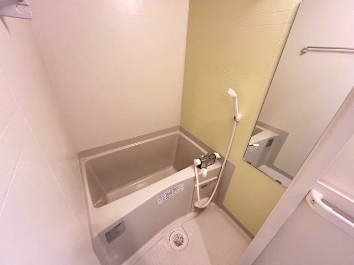 福岡県北九州市小倉南区城野4丁目(マンション)の賃貸物件203の風呂