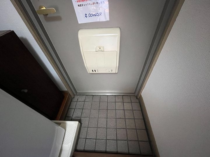 福岡県北九州市小倉南区北方2丁目(マンション)の賃貸物件303の玄関