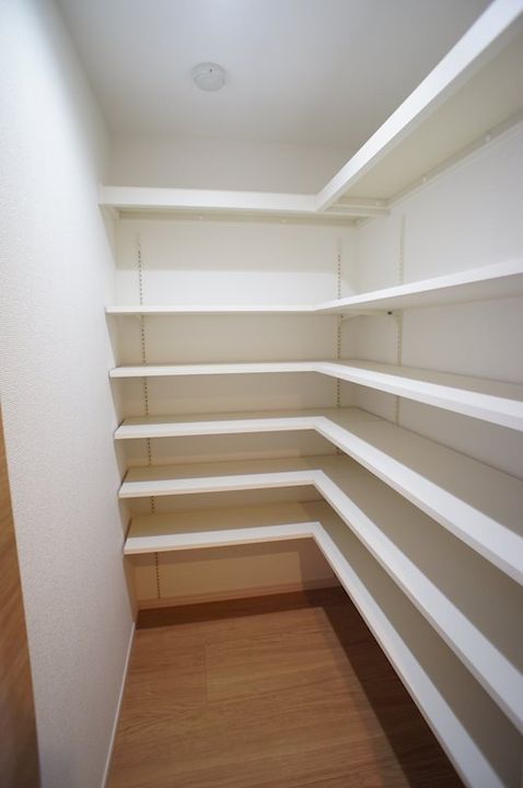 福岡県糟屋郡粕屋町大字仲原(マンション)の賃貸物件101の玄関