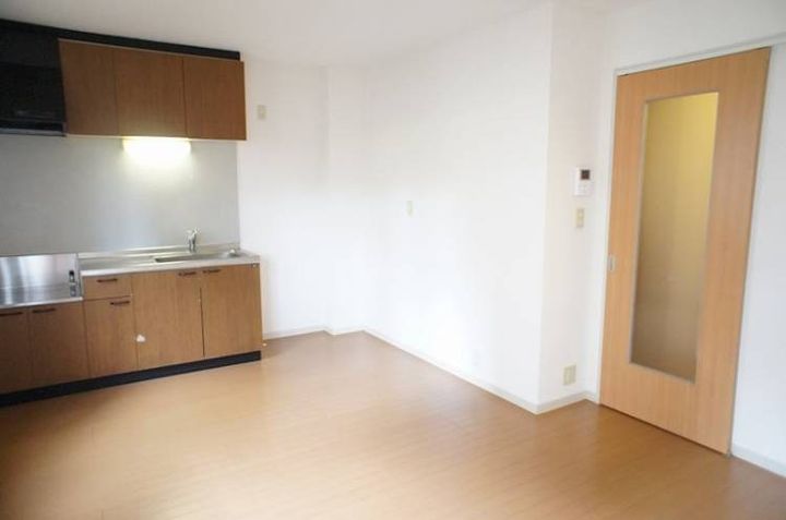 ファミール須恵201の内装