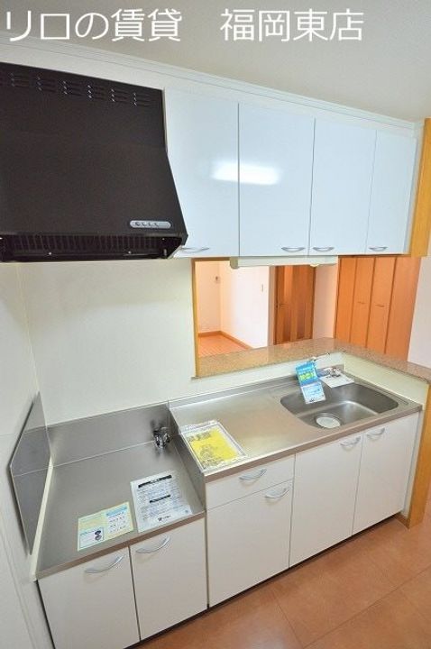 福岡県糟屋郡粕屋町花ヶ浦3丁目(アパート)の賃貸物件102のキッチン