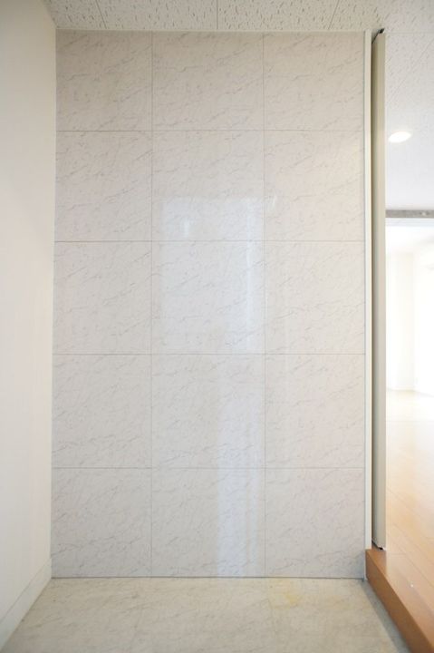 レ・フォール407の玄関