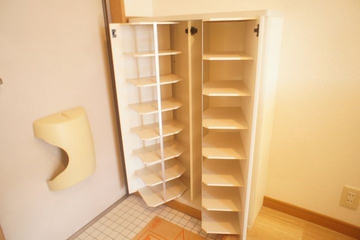 ステュディオナイン201の玄関