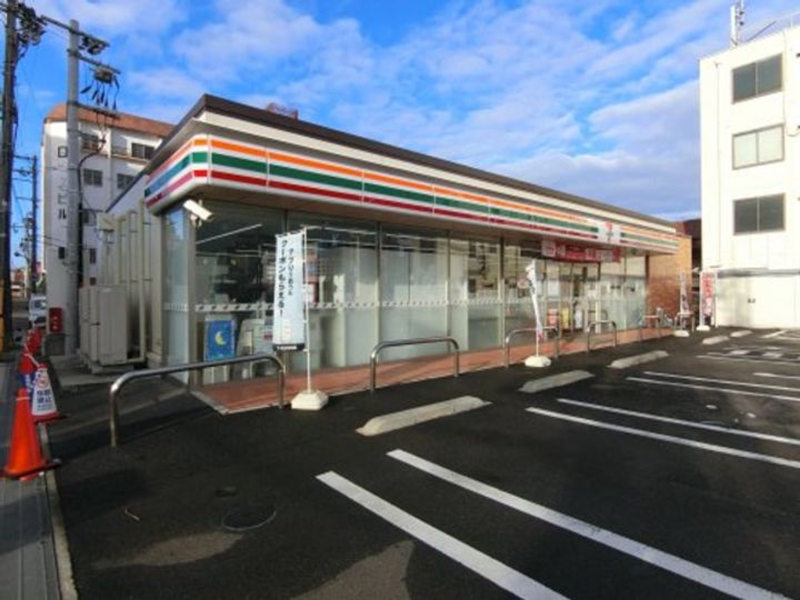 マノアレイの周辺