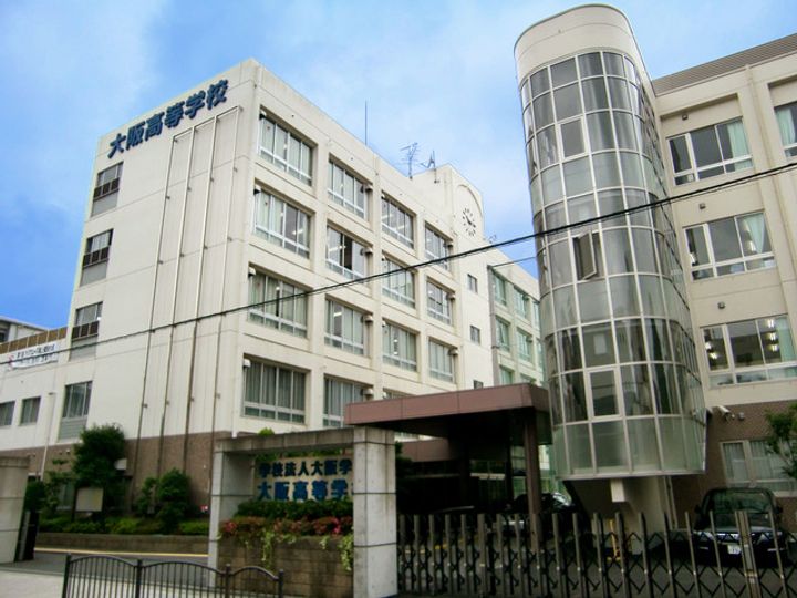 エンフィールド シャリテの周辺