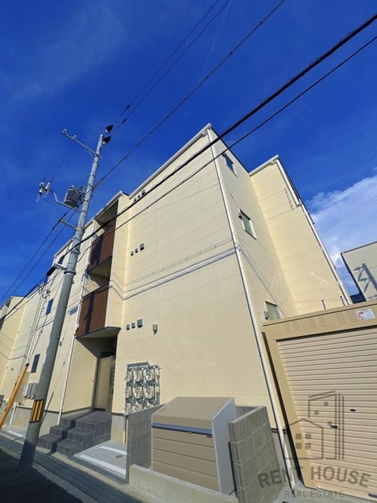 ジーメゾン上野町の外観