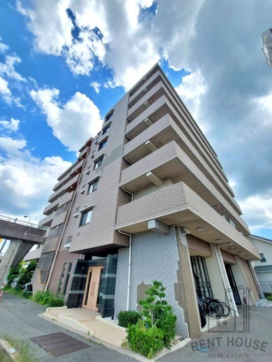 インペリアル鳳の外観